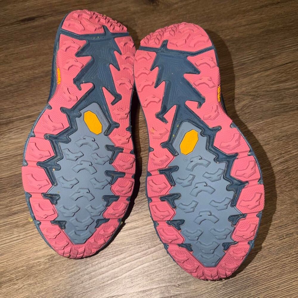 Hoka One One Speedgoat 4, Women 8.5 - Picture 8 of 8